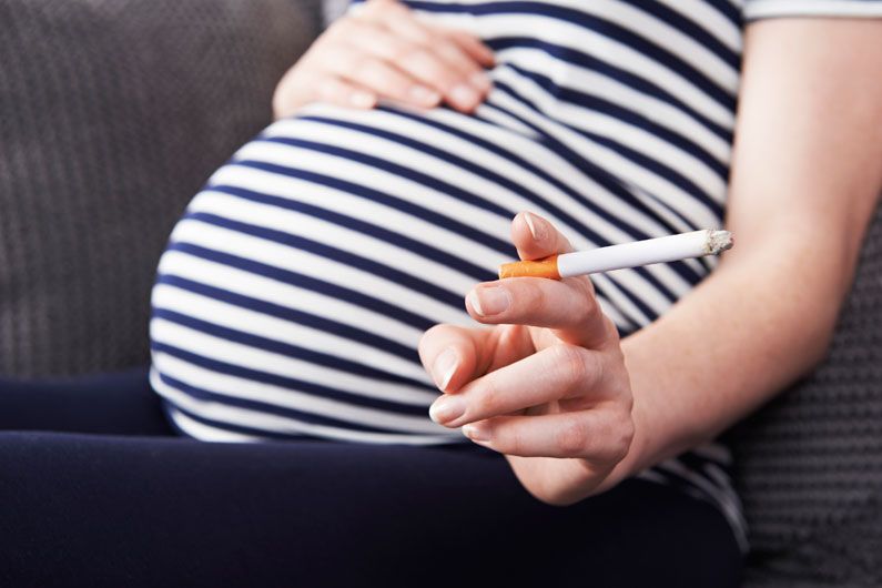 "The results we are publishing today will give pregnant women evidence-based options to quit smoking, but will also give data to health care professionals for them to prescribe the right treatment while evaluating the risks and benefits associated with each pharmacological method." "The results we are publishing today will give pregnant women evidence-based options to quit smoking, but will also give data to health care professionals for them to prescribe the right treatment while evaluating the risks and benefits associated with each pharmacological method."