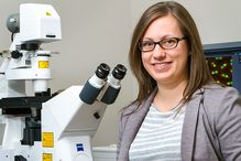 Delphine Bouilly, du Département de physique de la Faculté des arts et des sciences, travaillera à l’Institut de recherche en immunologie et en cancérologie à l’élaboration de nouveaux types de capteurs biomédicaux.