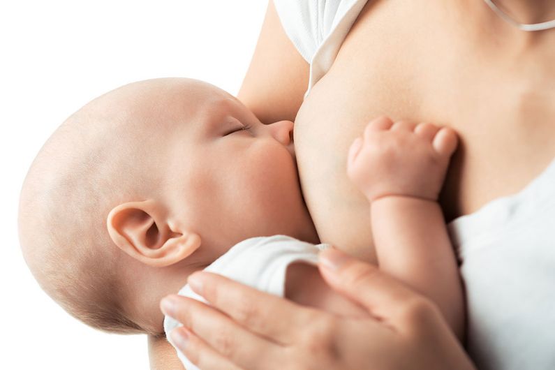 La concentration de contaminants persistants serait plus importante chez le nourrisson que chez la mère après quelques mois d'allaitement.
