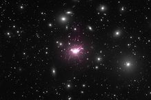 Image en haute définition de la structure des filaments autour de la galaxie NGC 1275.
