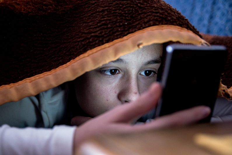 Using social media and watching TV might increase symptoms of depression in teenagers.