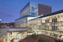 Le Complexe des sciences de l’Université de Montréal est lauréat du concours international 2021 Architecture MasterPrize.