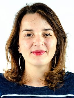 Cécile Van de Velde 
