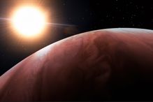 L’exoplanète géante WASP-76 b,qui a fait l'objet de l'étude des astronomes de l'UdeM, est un monde extrêmement chaud qui gravite très près de son étoile géante.