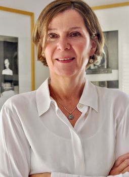 Andrea Oberhuber