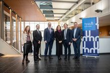 From left to right: Maxyne Finkelstein, Morris and Rosalind Goodman Family Foundation; Simon de Denus, dean of the Faculty of Pharmacy; Daniel Jutras, rector; Mia and David Goodman, Morris and Rosalind Goodman Family Foundation; Michael Pecho, vice-rector for alumni relations and philanthropy