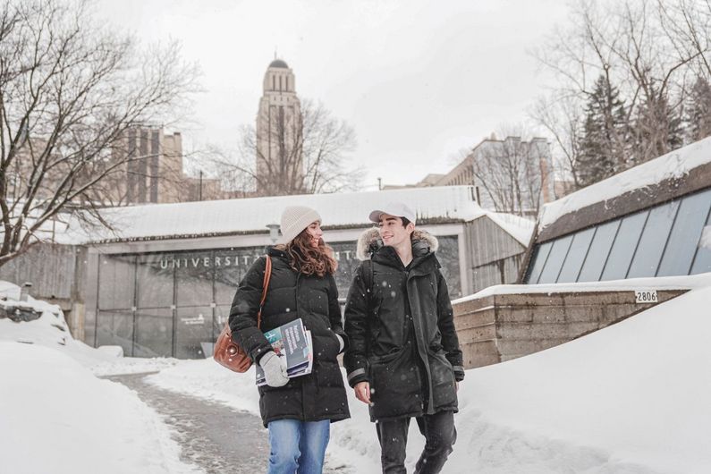 Cette contribution philanthropique destinée à la communauté étudiante permet à de jeunes talents d’exception de poursuivre leur formation en même temps qu'elle participe à leur succès.