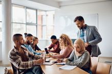 À travers le programme L’expérience entrepreneuriale, les participants et participantes acquièrent des compétences clés reconnues dans le monde professionnel.