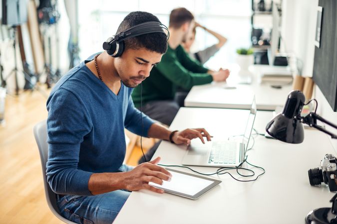 The study examined differences in background music listening during a host of daily tasks and less cognitive activities.
