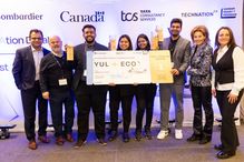 Les étudiants de l'UdeM ayant remporté la première place au Défi AvIAtion