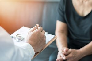 Les dernières avancées scientifiques tendent à souligner le rôle du système immunitaire dans l’apparition et le développement de la maladie de Parkinson.