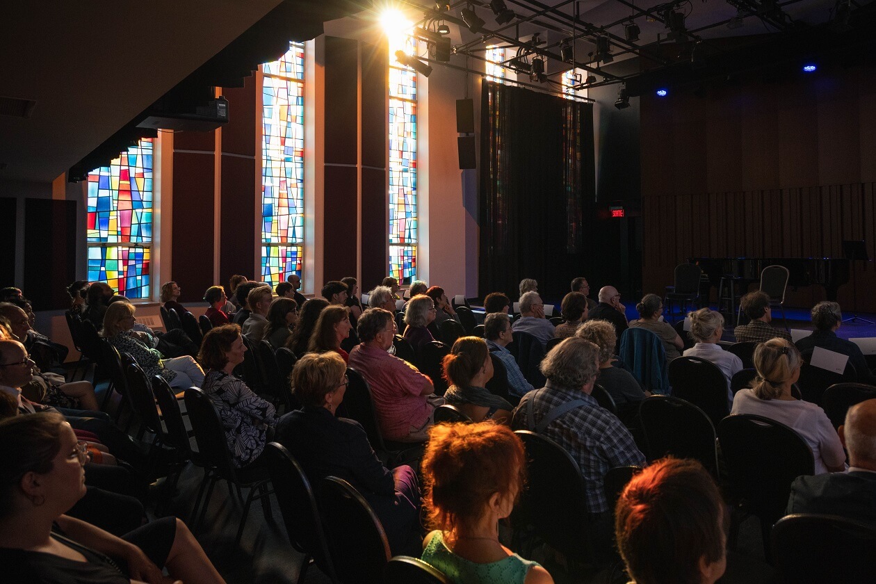 Soirée pour souligner le 60e anniversaire du Département des littératures de langue française de l'UdeM. Soirée pour souligner le 60e anniversaire du Département des littératures de langue française.