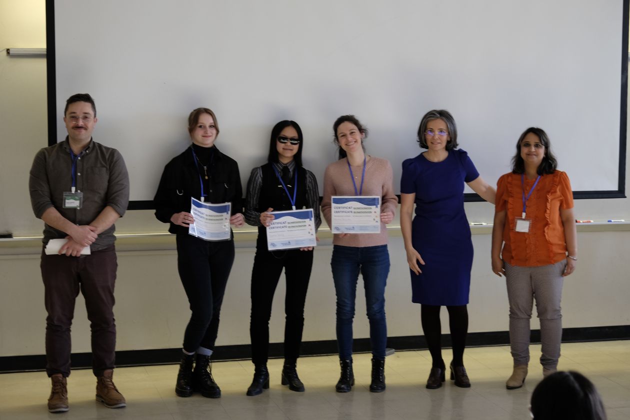 Les étudiants étaient accompagnés par trois professeurs de cégep qui agissaient comme jury à la fin de l’activité.