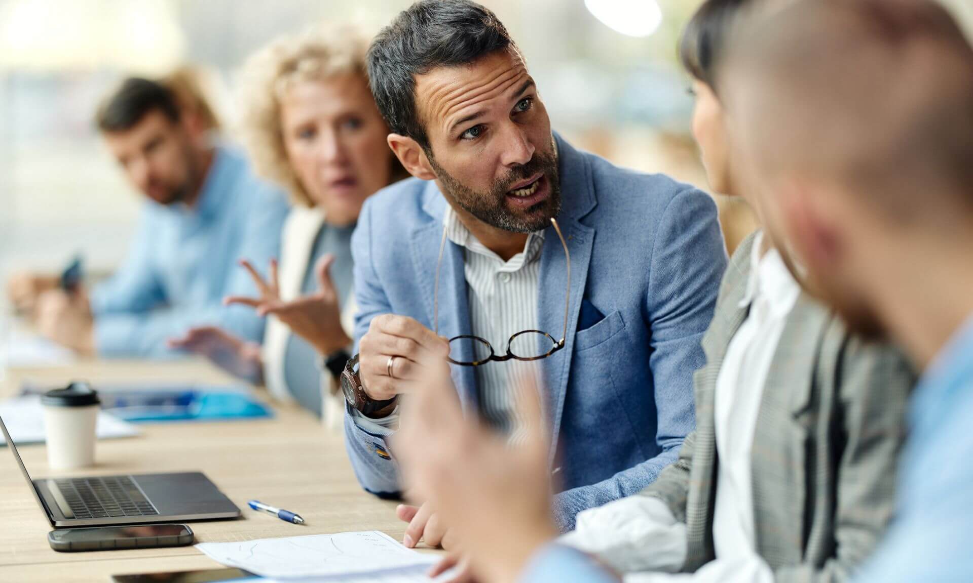 En psychologie du travail, le blocage des buts se définit comme la perception qu'ont les gestionnaires que quelque chose - leurs subordonnés ou encore l'organisation elle-même - les empêche d'atteindre leurs objectifs de leadership, et non l'atteinte de buts personnels.