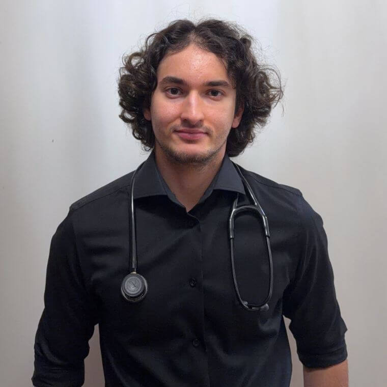 Fares Jabnouni, fondateur du projet La médecine réexpliquée