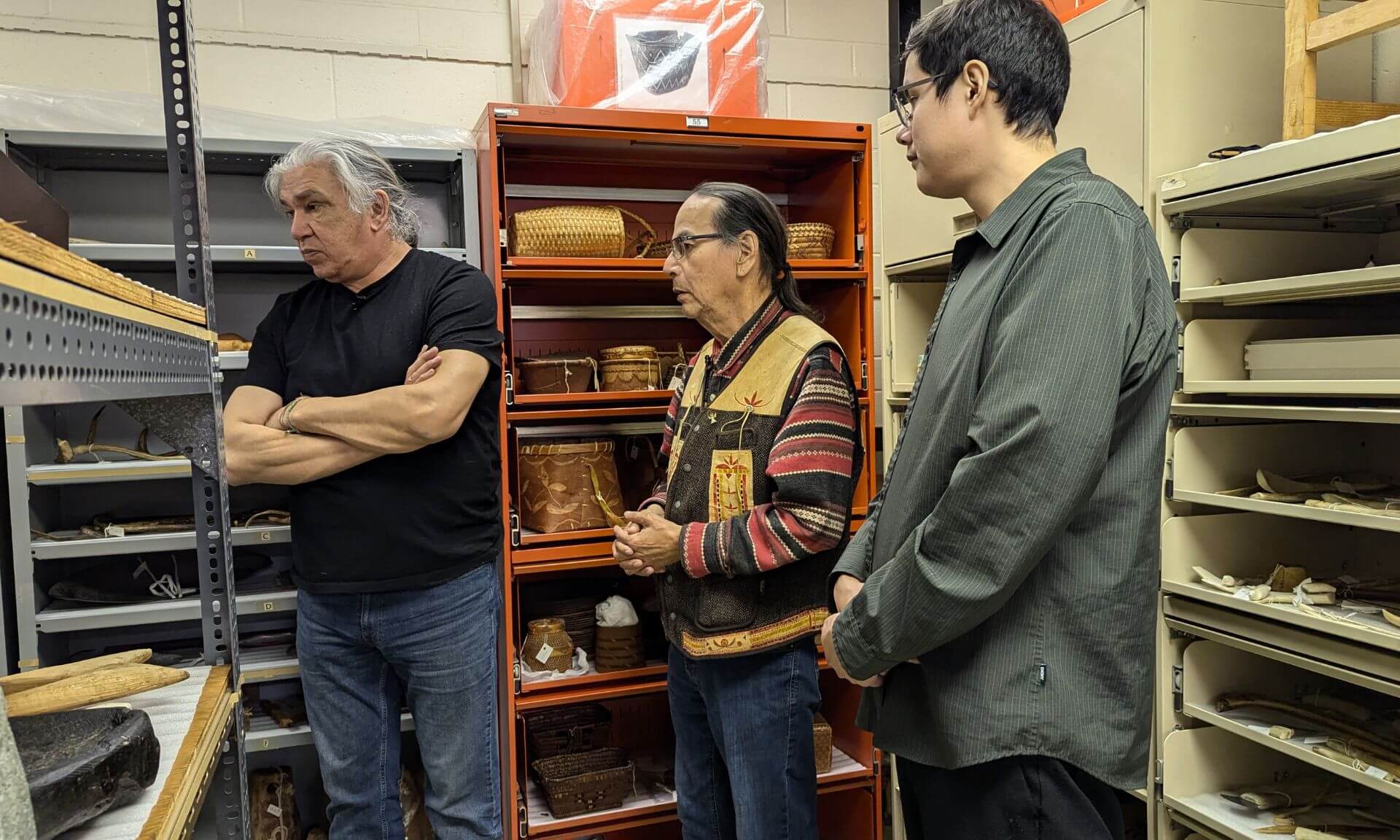 Indigenous cultural experts came in to view the ethnographic collection.
