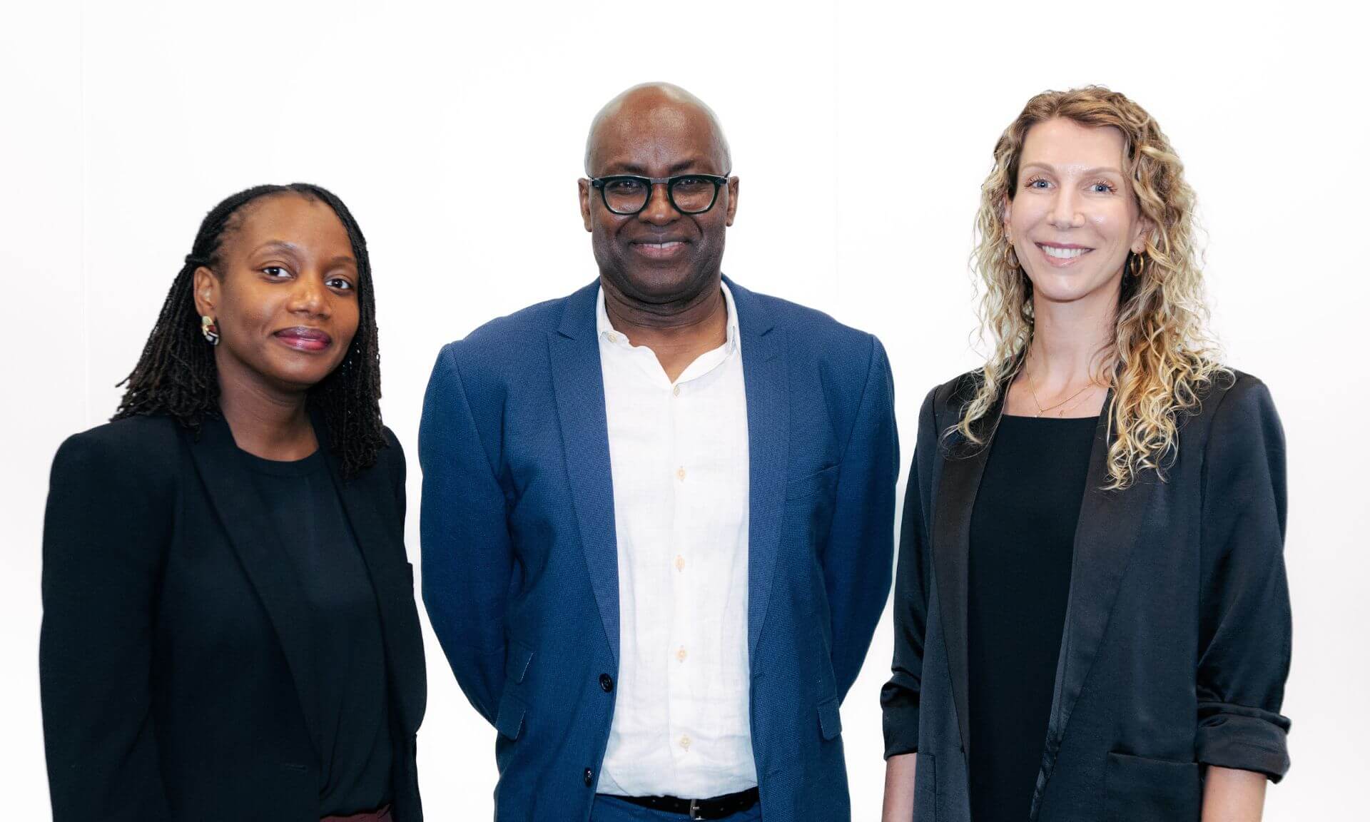 De gauche à droite : Sadio Soukouna, Achille Mbembe et Pascale Devette