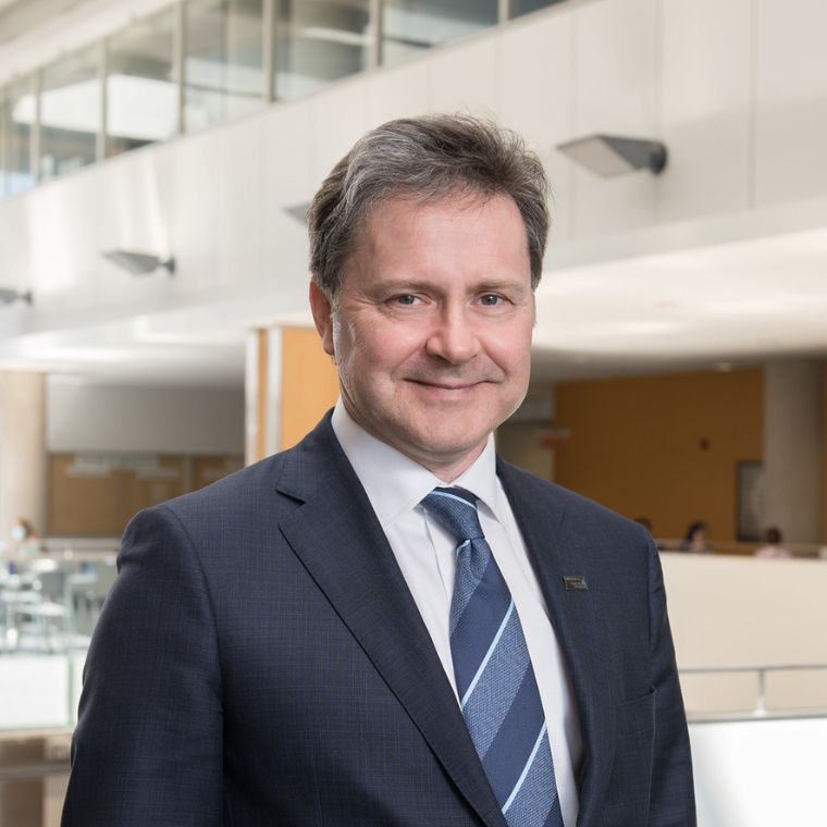 Dr Patrick Cossette, le doyen de la Faculté de médecine de l'Université de Montréal