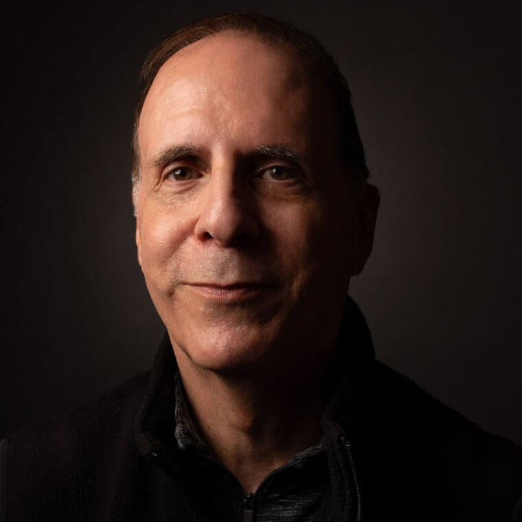 David H. McFarland, professeur à l'École d'orthophonie et d'audiologie de l'Université de Montréal