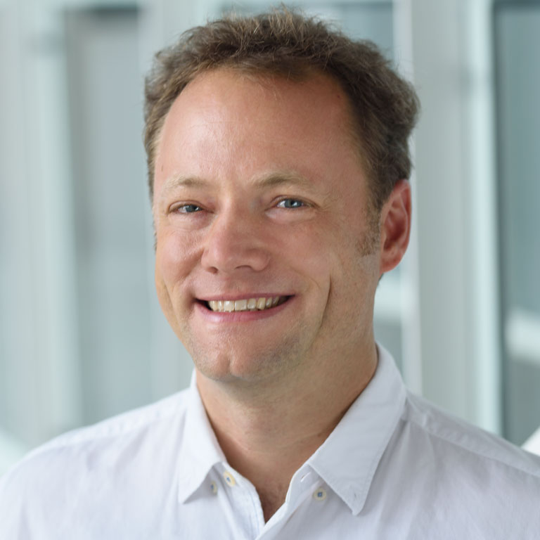 Professeur Rafael Ziegler