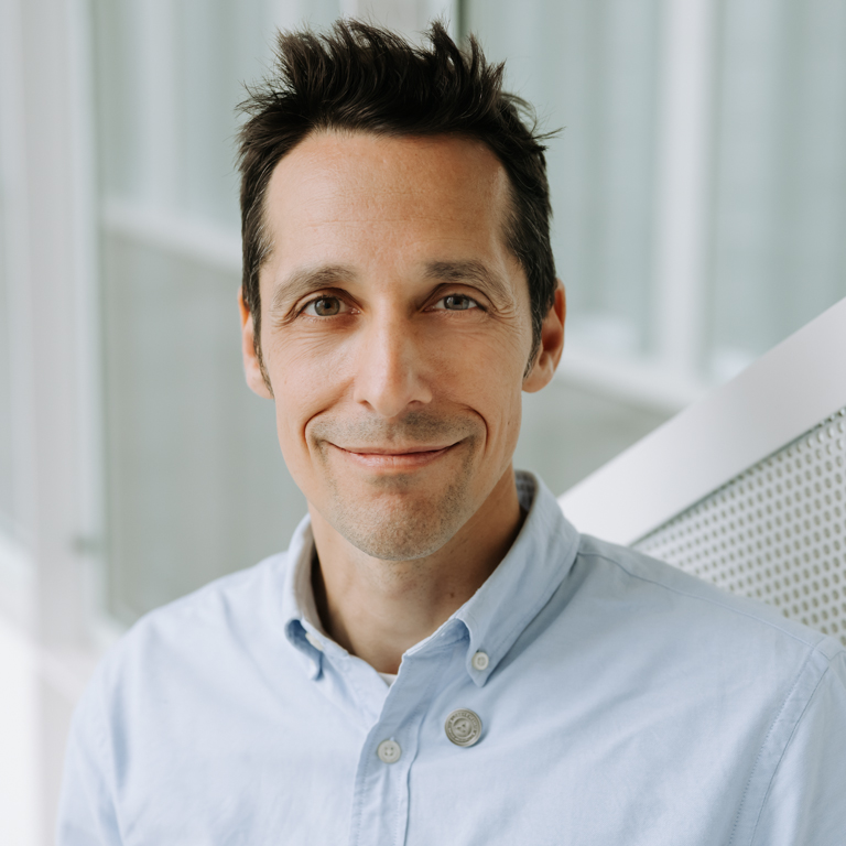 Professeur Yves Plourde