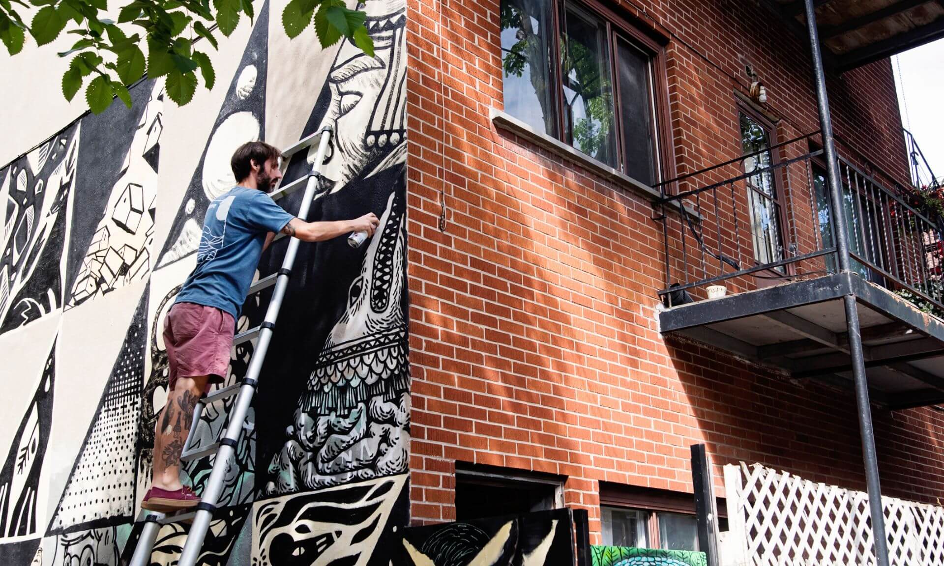 Dans certains cas, les artistes sont exclus des protections prévues par le droit du travail et le droit de la protection sociale, selon Dalia Gesualdi-Fecteau.