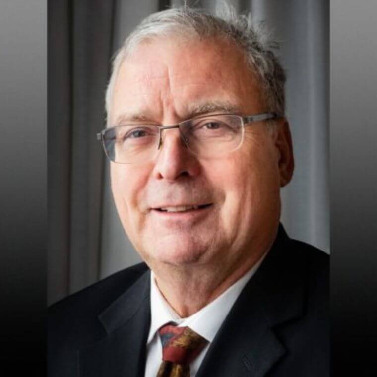 Dr Georges L’Espérance, chargé d’enseignement clinique au Département de chirurgie de l'Université de Montréal