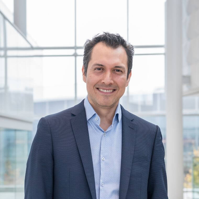 Oscar Castillo, chef de la section Immigration à UdeM international
