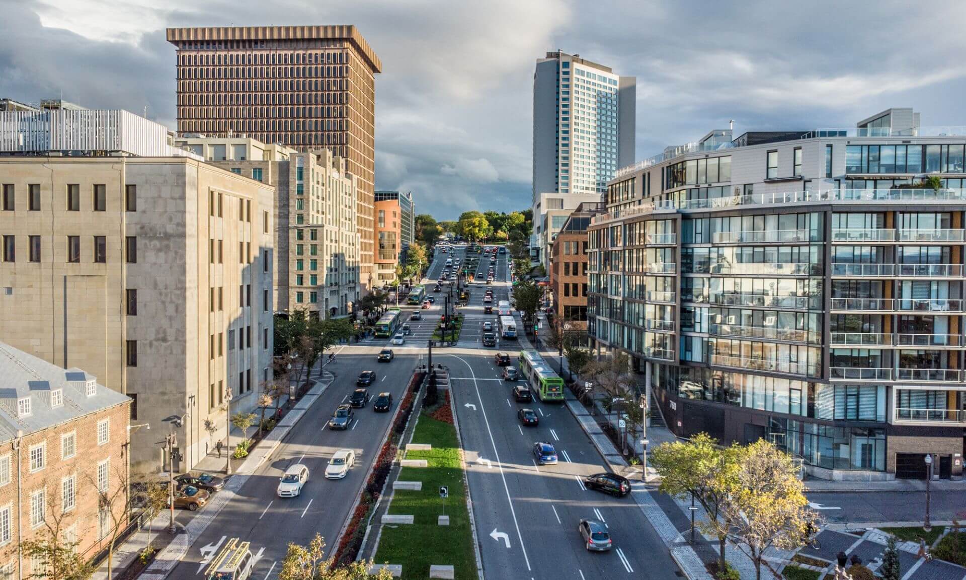Une étude éclaire les défis du verdissement et du dépavage à Québec.