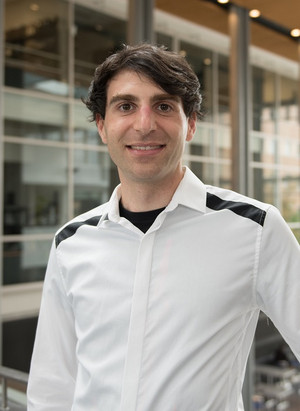 Simon Matoori, professeur à la Faculté de pharmacie de l’Université de Montréal Simon Matoori