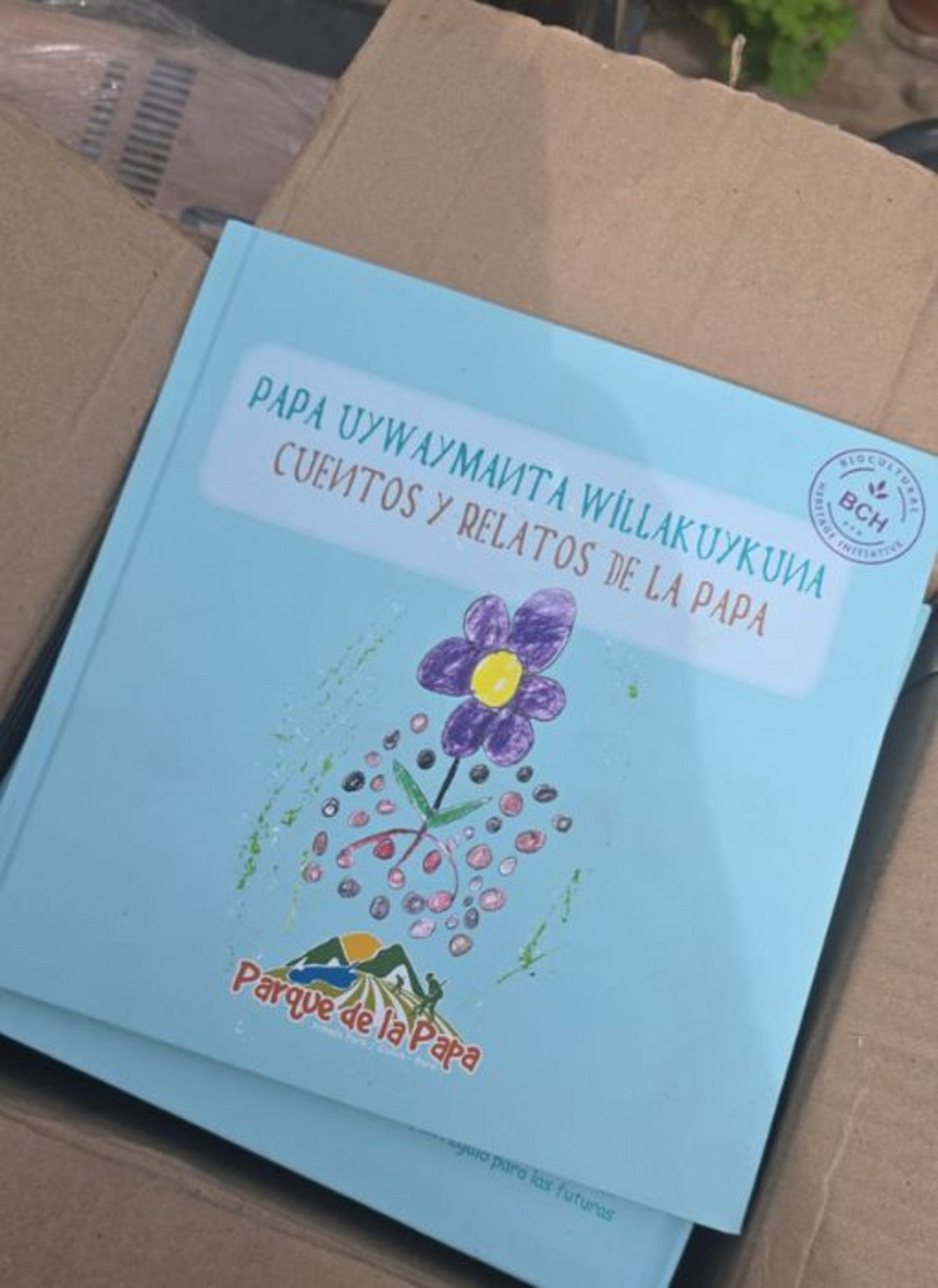 Un livre de contes et de récits en quechua sur la pomme de terre a été tiré des ateliers menés avec les aînés