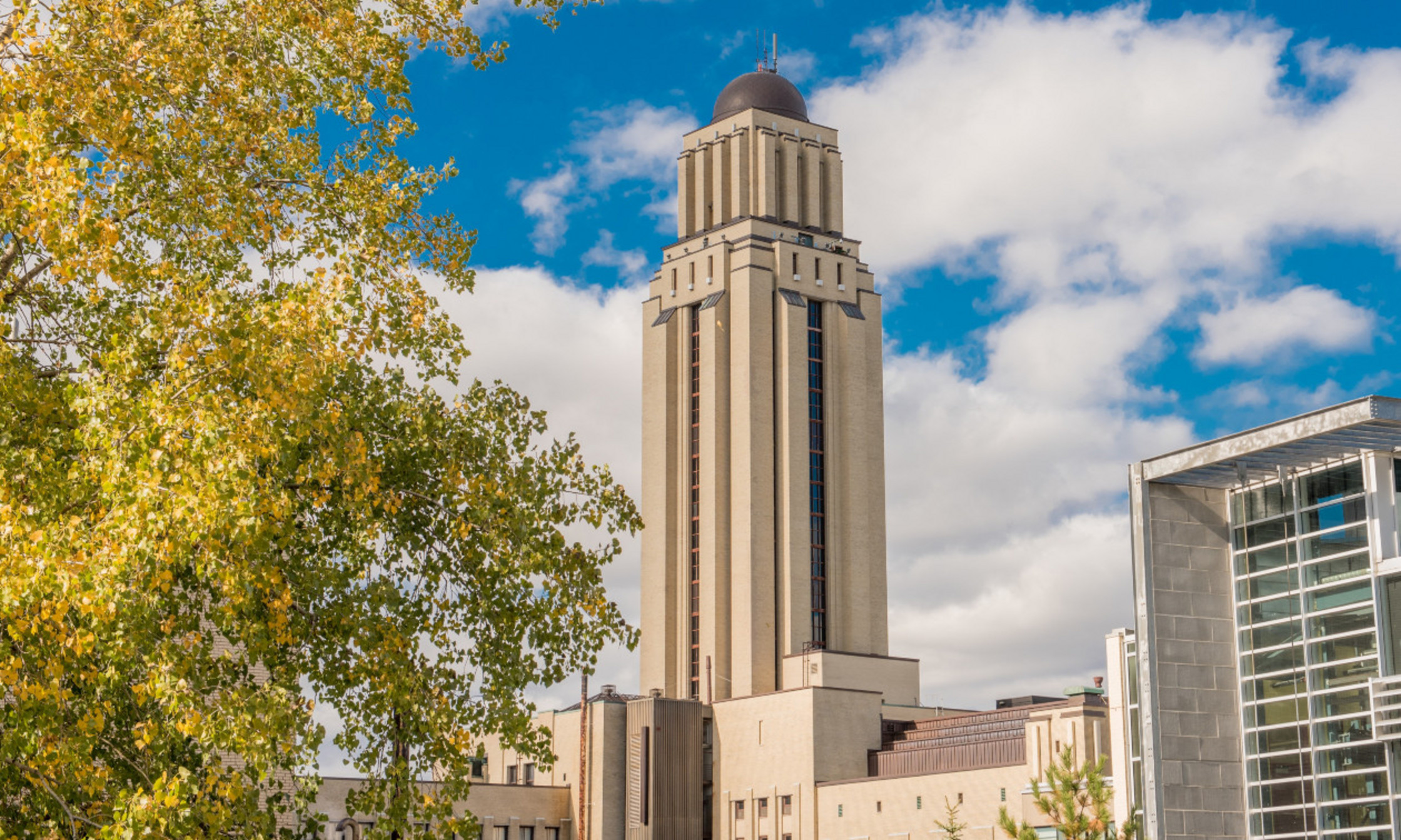 Le pavillon Roger-Gaudry de l’Université de Montréal