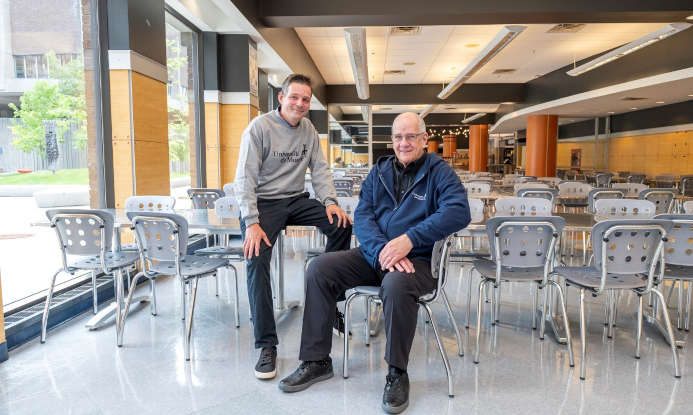 Pascal Prouteau, directeur des services alimentaires et des résidences, et Daniel Houde, directeur des services auxiliaires.