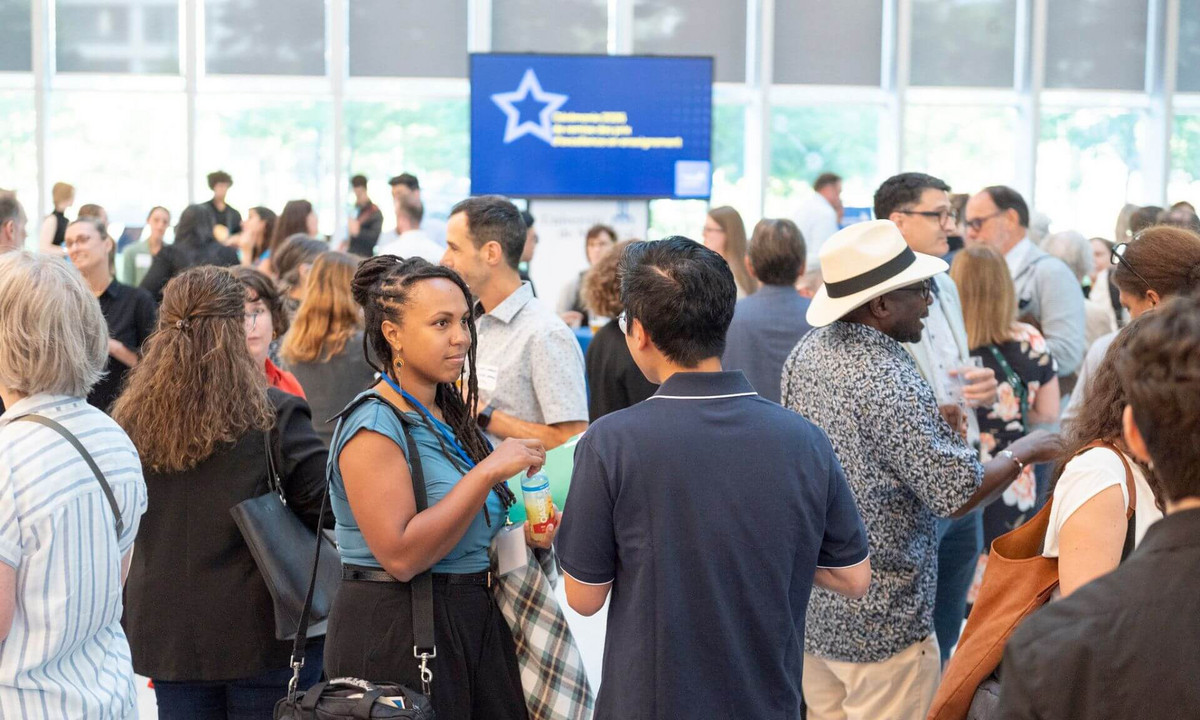 La cérémonie de remise des prix d'excellence en enseignement du 25 août.