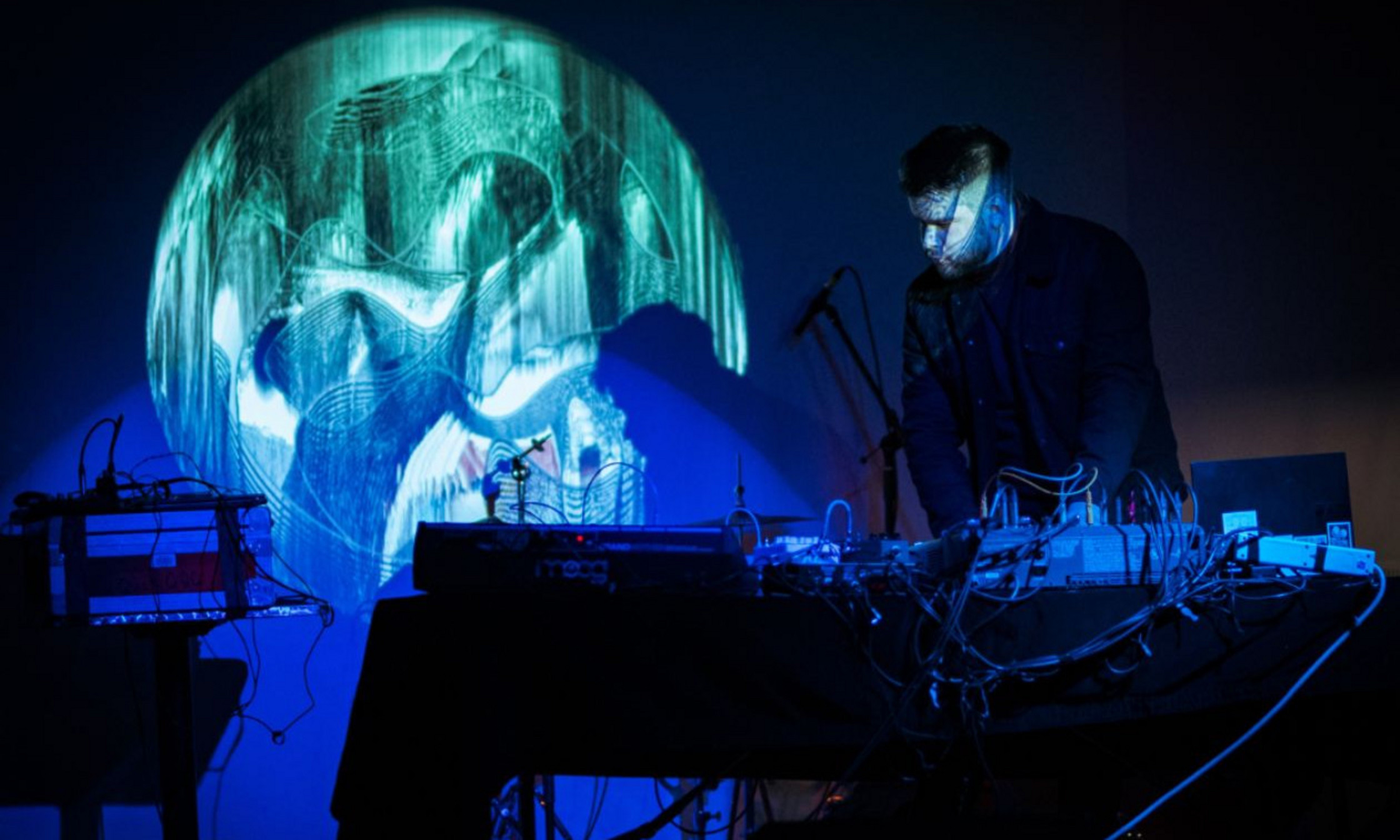 Parmi tous les types de musique explorés par les étudiants et les étudiantes cette session-ci, l’un ressort du lot: la musique acousmatique.