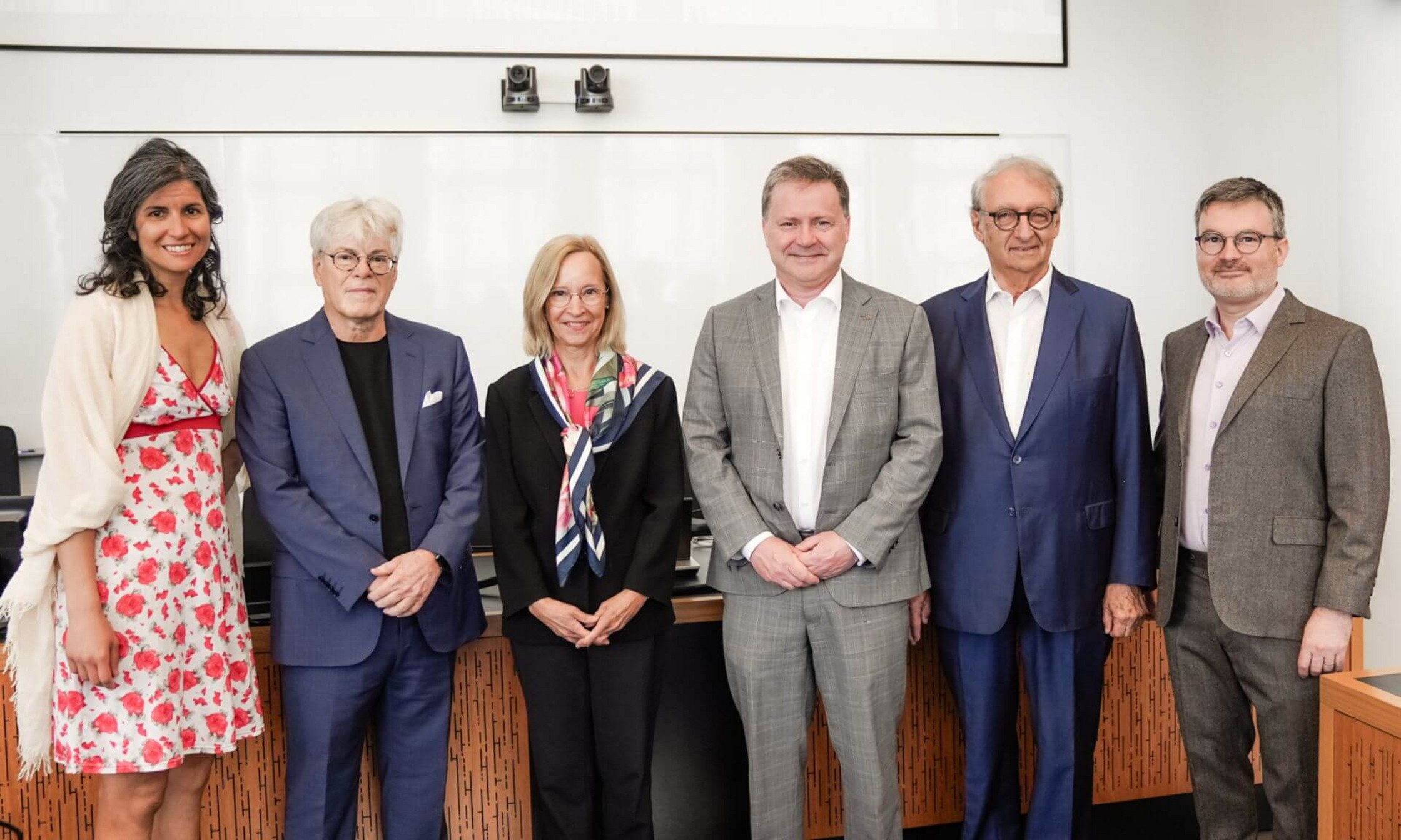 Dre Ouanessa Younsi, Dr Hugues Cormier, Dre Hélène Boisjoly, Dr Patrick Cossette, Dr Pierre Lalonde, Dr Lionel Cailhol.