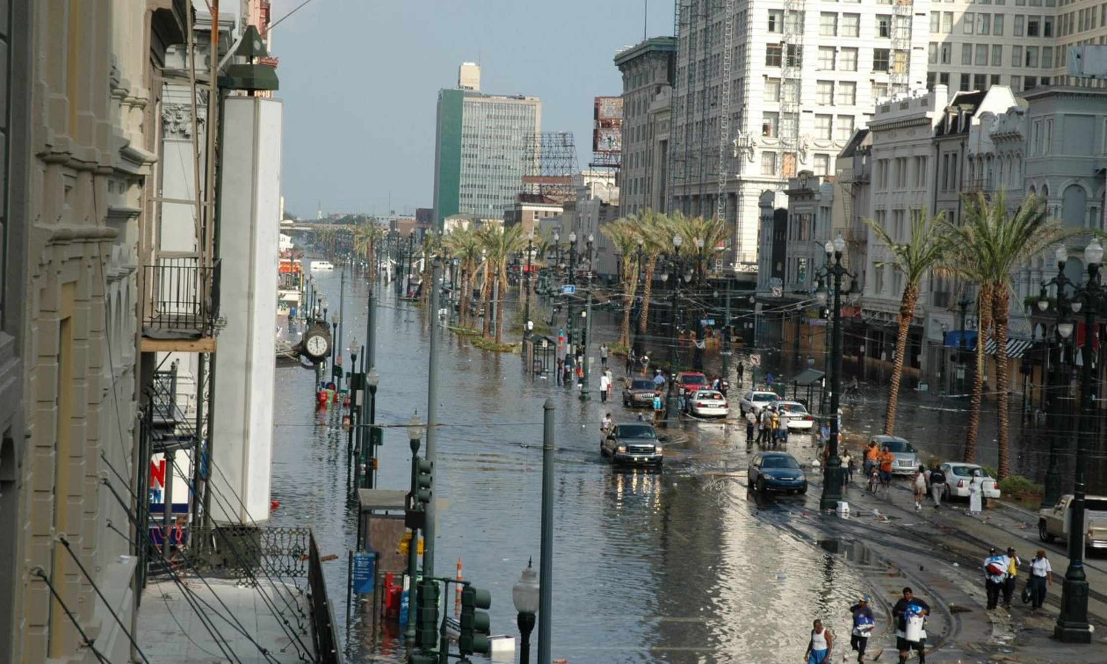 Inondation dans le quartier français, après l'ouragan Katrina en Louisiane