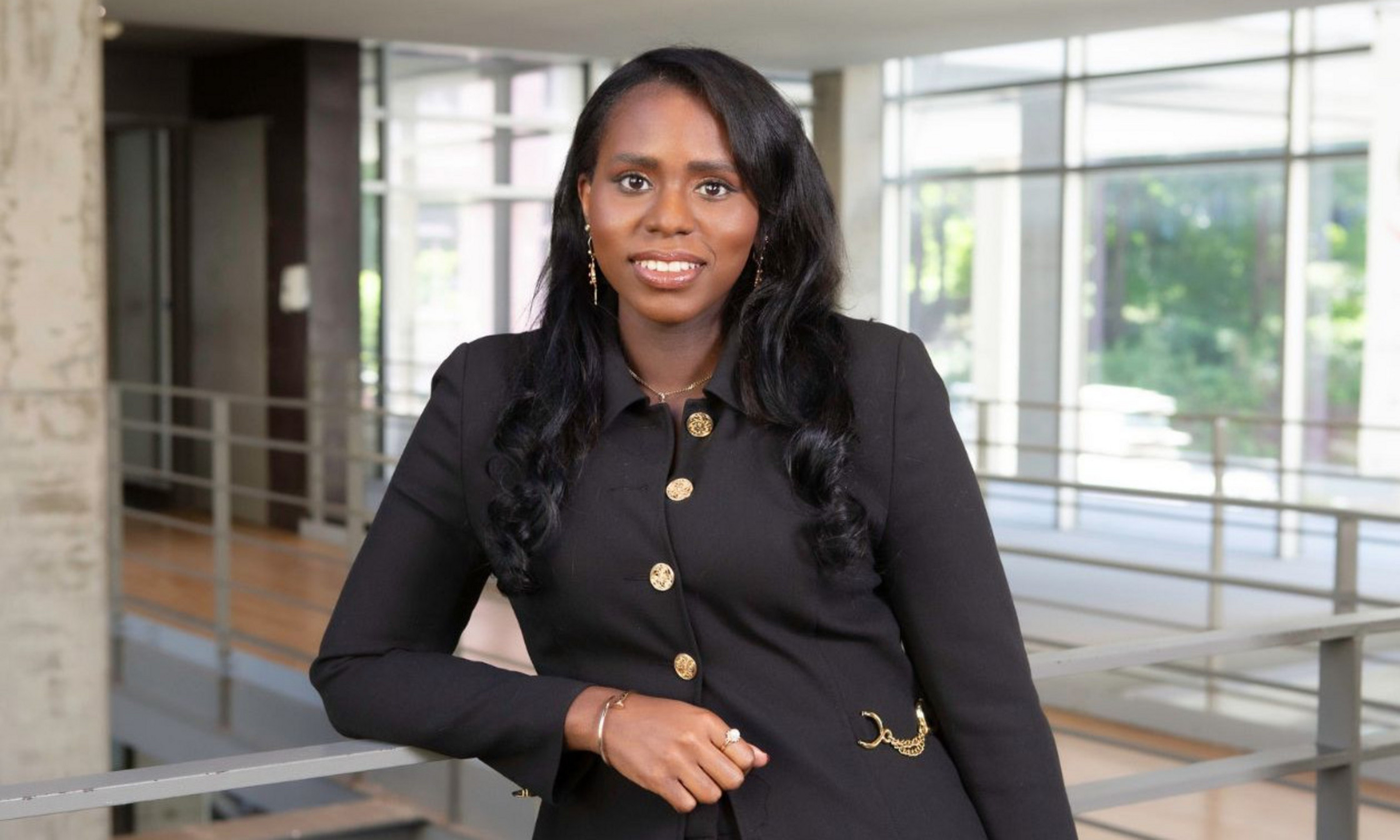 Lyns-Virginie Belony Lyns-Virginie Belony