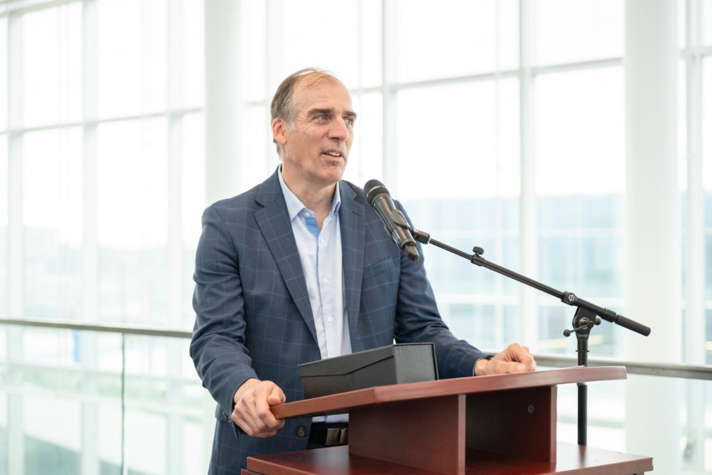 Michel Morin, vice-doyen aux affaires internationales, Faculté de droit, lauréat du prix Coup de cœur, catégorie Expérience académique ou enseignante innovante