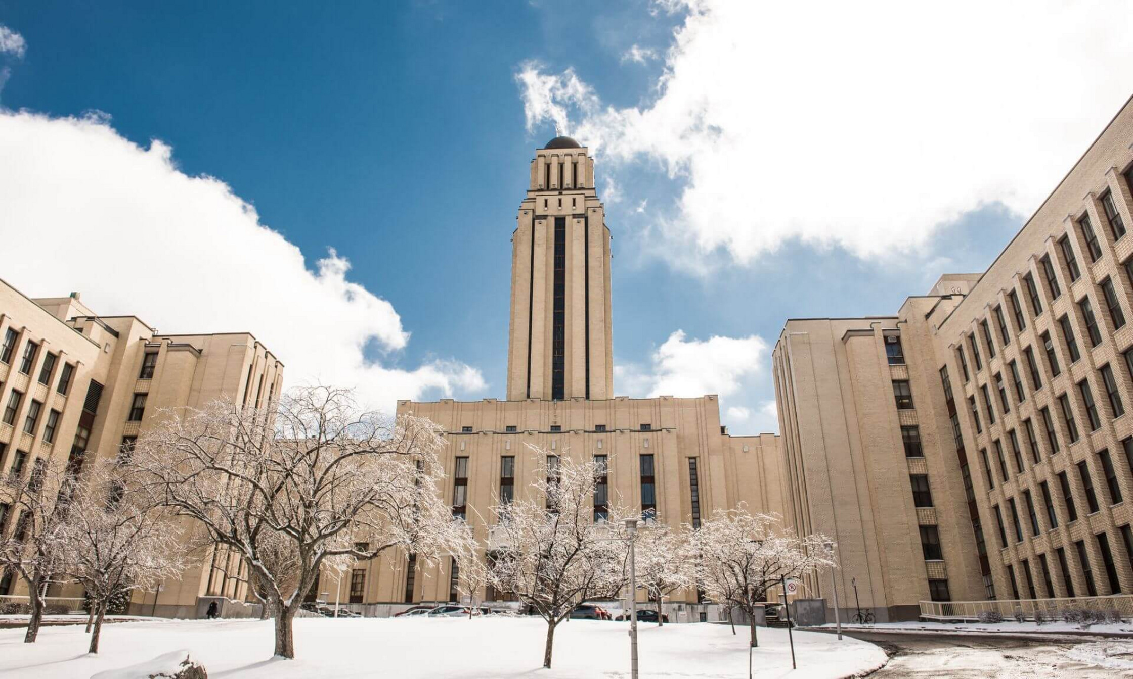 Le pavillon Roger-Gaudry de l'Université de Montréal