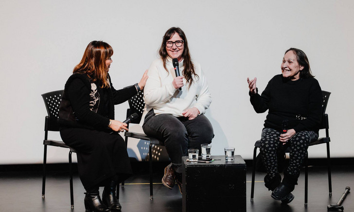 La projection du Docudrame «Soleils Atikamekw» de Chloé Leriche était suivie d’une causerie avec Joséphine Bacon.