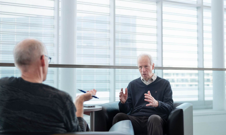 Stéphane Dion, UdeM's new 'diplomat in residence,' will share his experience with the university community. The former professor of political science, a three-time federal cabinet minister and recently Canada's ambassador to France, will be available to professors and students to discuss subjects including foreign policy and the environment.