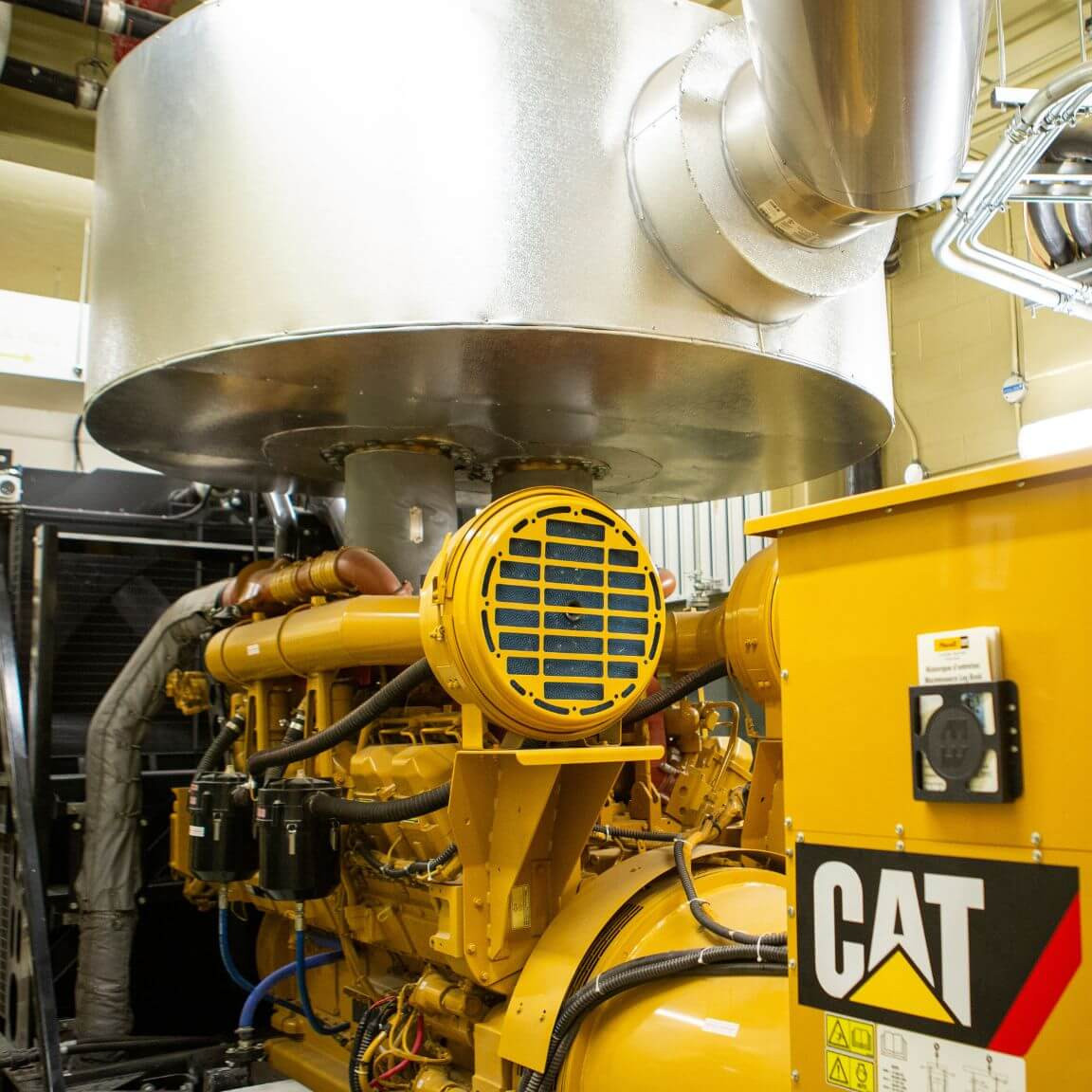 L'une des génératrices de la Centrale thermique.