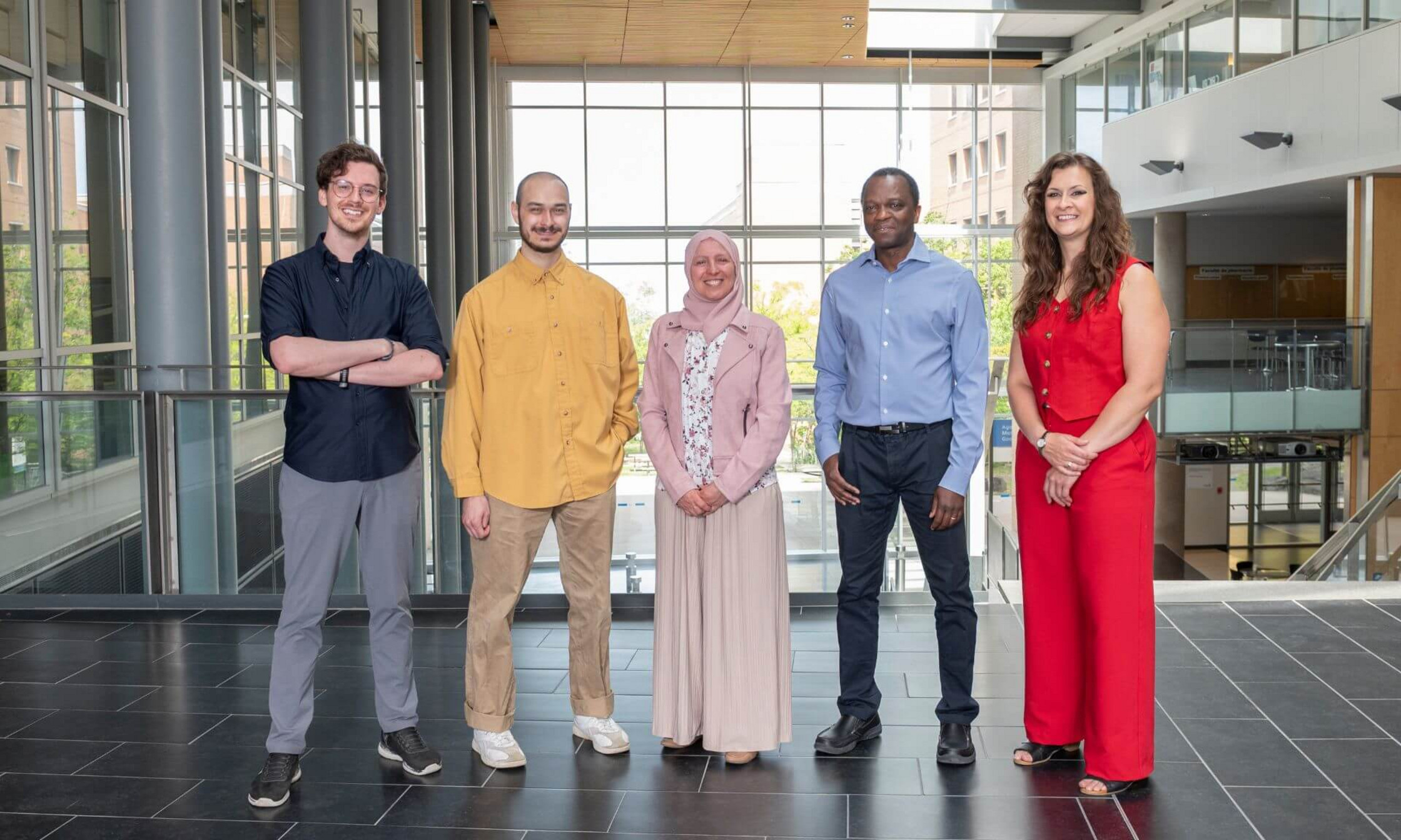Steven Desrochers, Charles Gourde-Talbot, Karima Amoura, Ismaila Ndiaye et Frankie Beauchamp