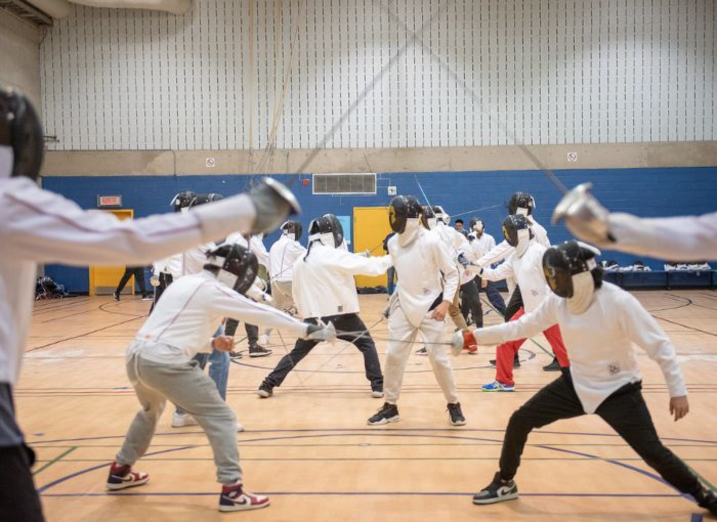 Les élèves de l'école Nikanik ont, entre autres, été initiés à l’art du fleuret. 