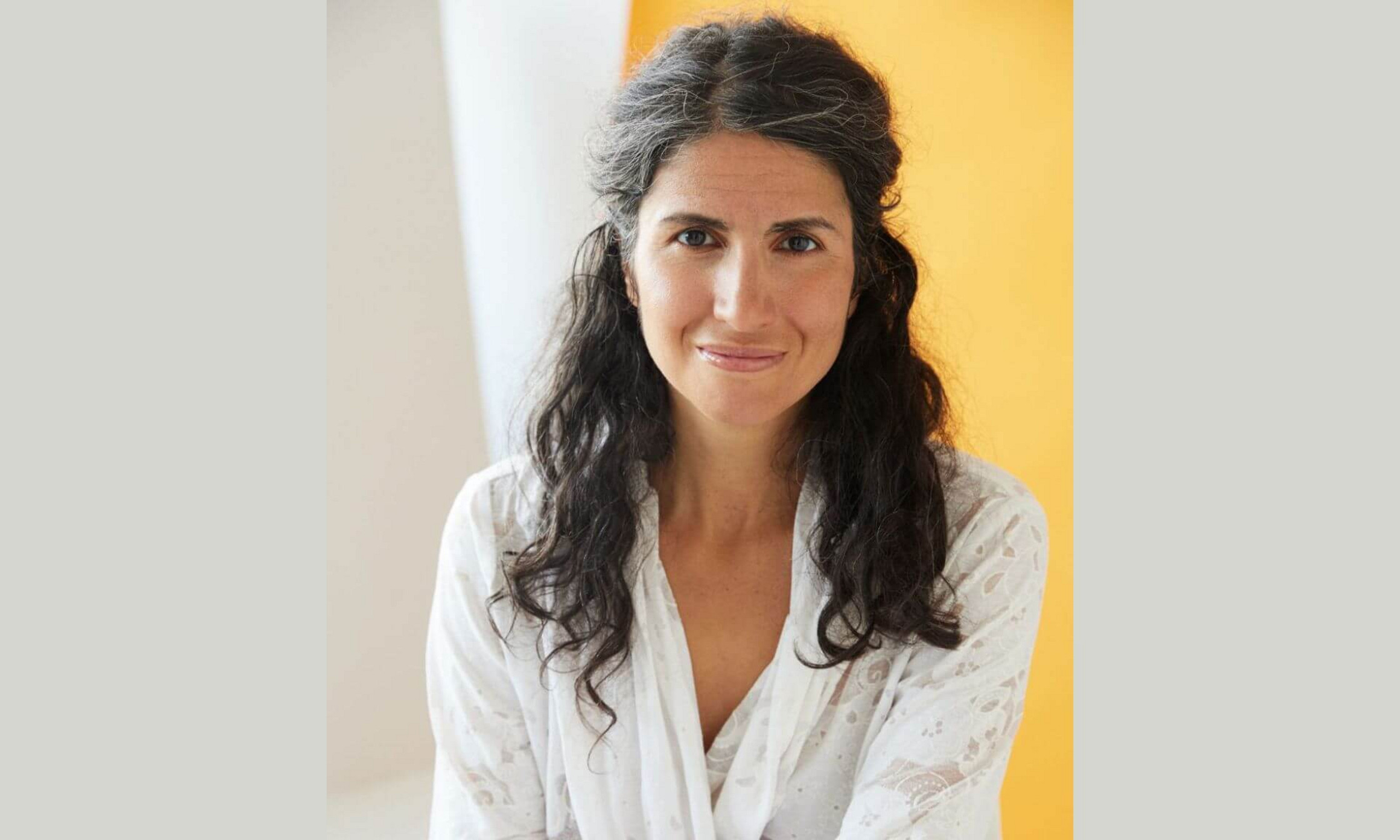 Ouanessa Younsi, professeure adjointe de clinique à la Faculté de médecine de l’Université de Montréal