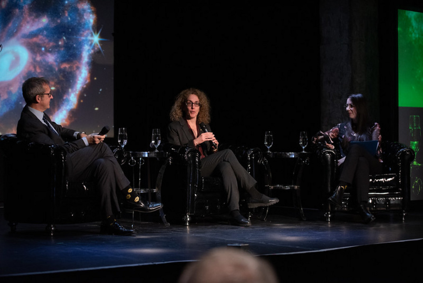 René Doyon, professeur à l'UdeM et directeur de l’Institut Trottier de recherche sur les exoplanètes à l’Université de Montréal, Vicky Kaspi, directrice de l'Institut Spatial Trottier à McGill et Nathalie Ouellette, directrice adjointe de l’Institut Trottier de recherche sur les exoplanètes à l’Université de Montréal