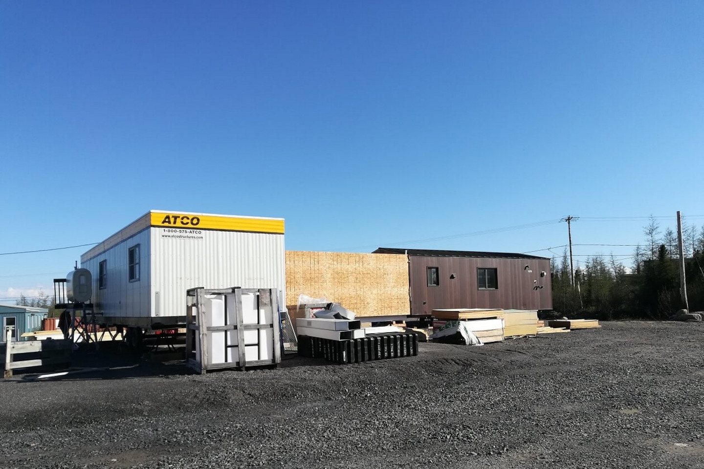 La future clinique vétérinaire de Kuujjuaq en construction: d’ici quelques mois, elle sera fonctionnelle et comportera, à terme, une salle de radiologie, un bloc opératoire et une unité d’hospitalisation.