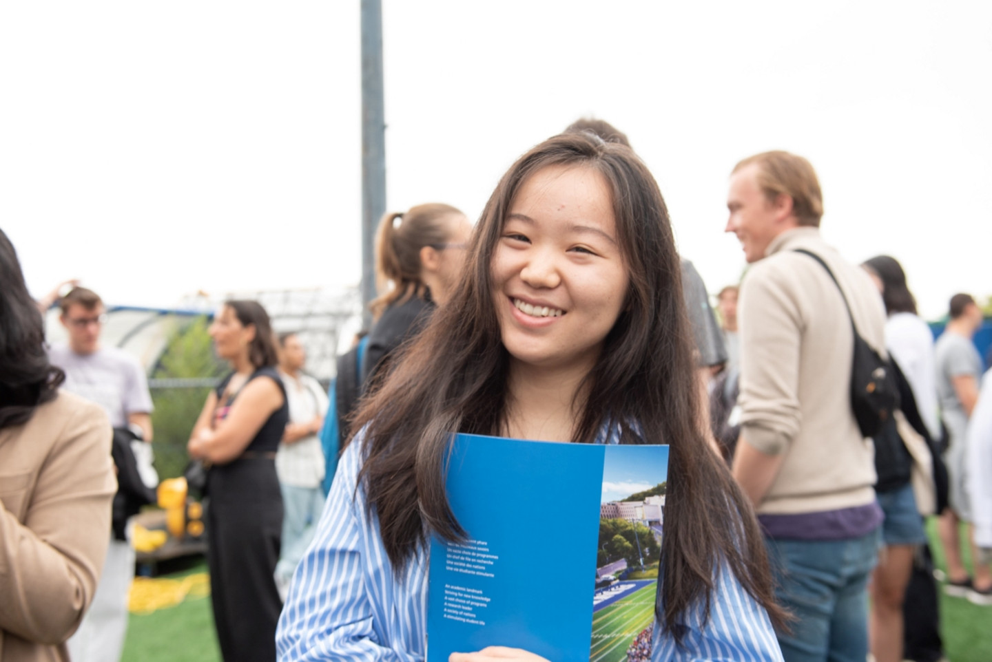 Esther Lianjiao Tang, étudiante à la mineure en arts et sciences