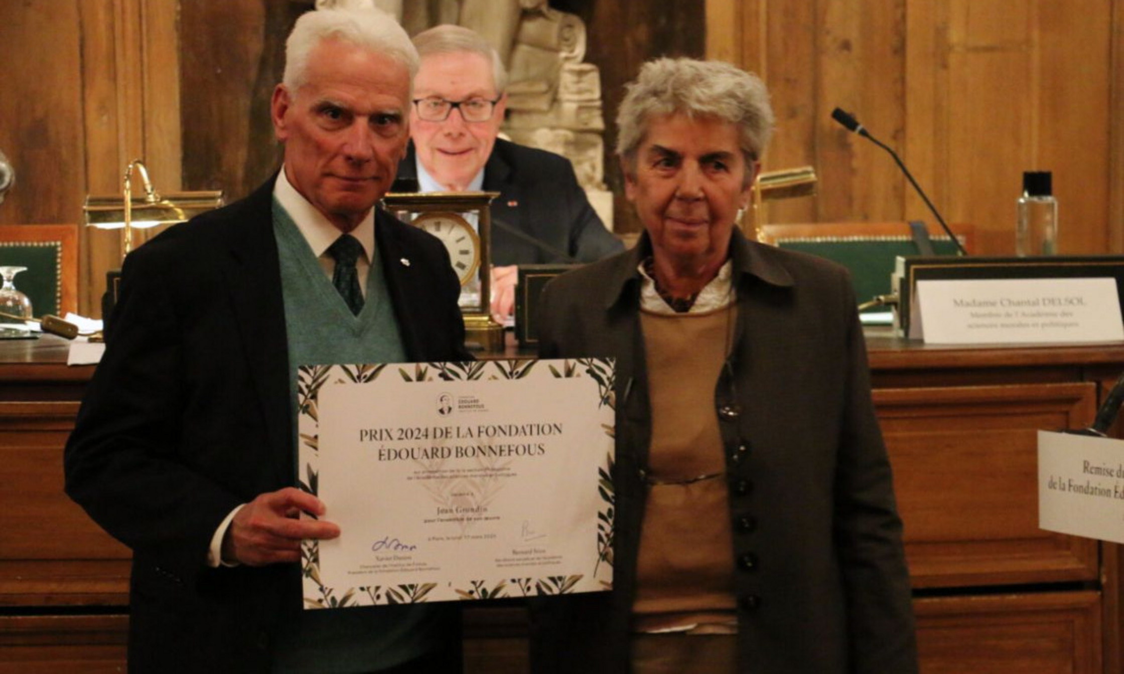 Jean Grondin et Chantal Delsol, membre de l’Académie des sciences morales et politiques de l'Institut de France Jean Grondin et Chantal Delsol, membre de l’Institut (Académie des sciences morales et politiques)